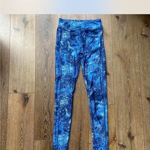 Under Armour Blue Abstract Leggings Athletic Wear